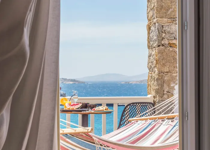 מלון Yalos Sunset View