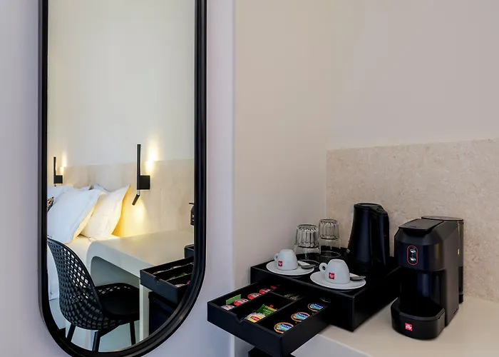 Yalos Sunset View 3*